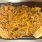 Best Chicken Pad Thai in New City, NY